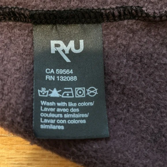 RYU - Picture 9 of 13